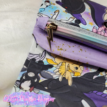 Load image into Gallery viewer, Flying Pegasus Clutch