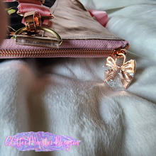 Load image into Gallery viewer, Floral Crossbody