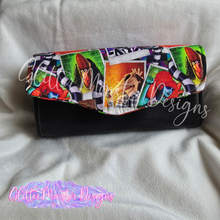 Load image into Gallery viewer, Beetle Necessary Clutch