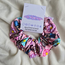 Load image into Gallery viewer, Scrunchies