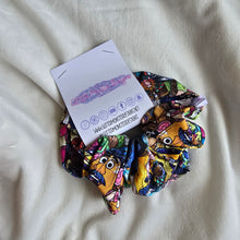 Load image into Gallery viewer, Scrunchies