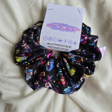 Load image into Gallery viewer, Scrunchies