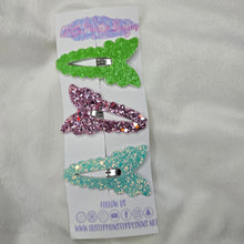 Load image into Gallery viewer, Butterfly Snaps