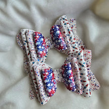 Load image into Gallery viewer, Triple Stacked 6"