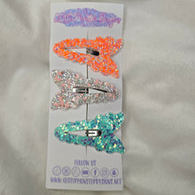 Load image into Gallery viewer, Butterfly Snaps