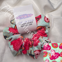 Load image into Gallery viewer, Scrunchies
